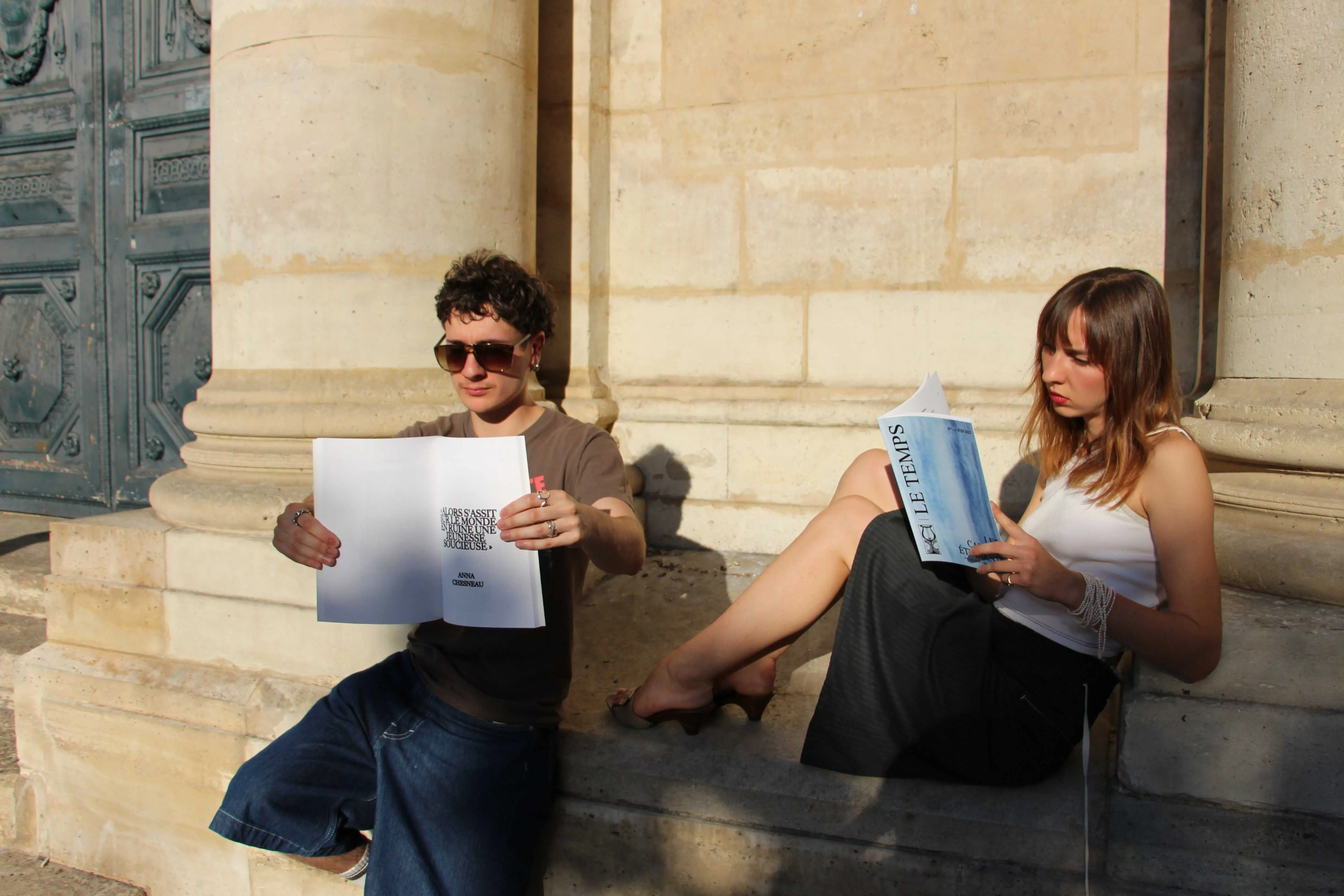 Photo du photoshoot pour l'impression de notre premier numéro sur le thème du temps 